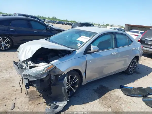 5YFBURHE3KP949455 2019 TOYOTA COROLLA - Image 2
