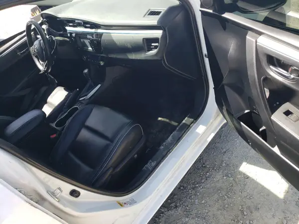 5YFBURHE4GP367338 2016 TOYOTA COROLLA - Image 8