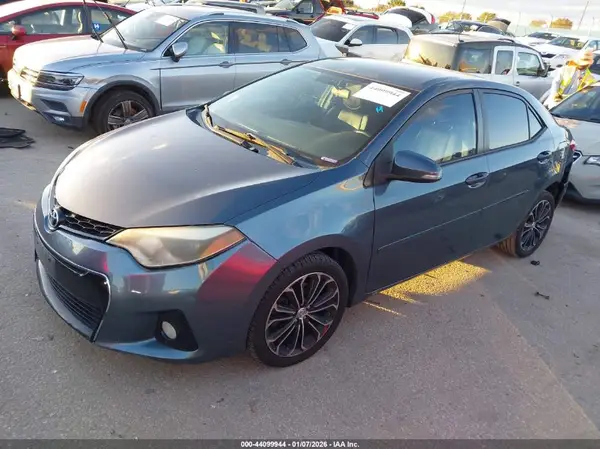5YFBURHE4GP368358 2016 TOYOTA COROLLA - Image 2