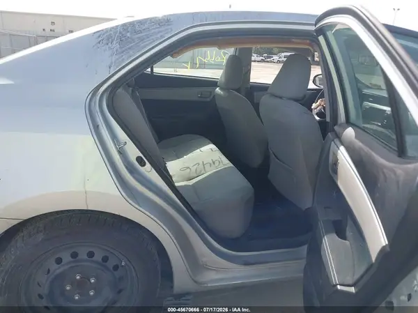 5YFBURHE4GP374175 2016 TOYOTA COROLLA - Image 8