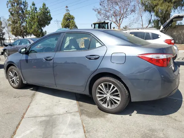 5YFBURHE4GP377593 2016 TOYOTA COROLLA - Image 2
