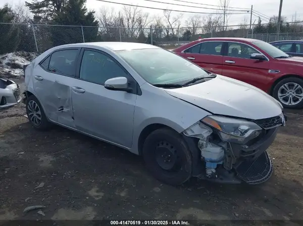 5YFBURHE4GP379800 2016 TOYOTA COROLLA - Image 1