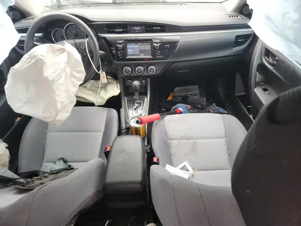 5YFBURHE4GP382549 2016 TOYOTA COROLLA - Image 8