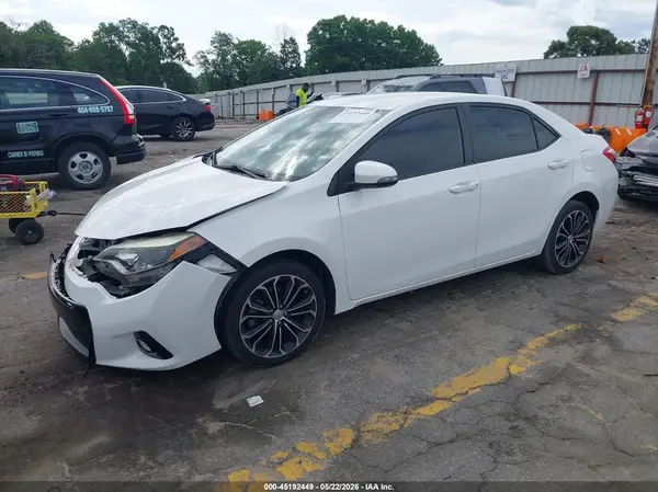 5YFBURHE4GP386150 2016 TOYOTA COROLLA - Image 2