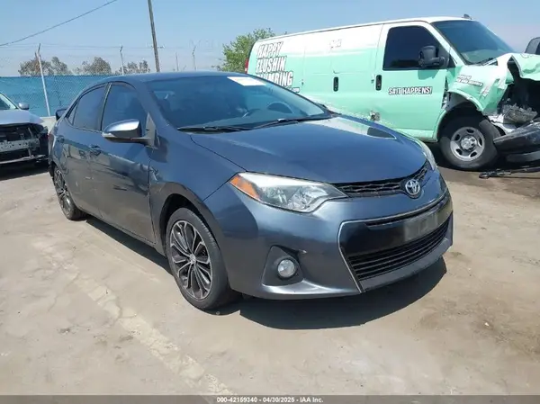 5YFBURHE4GP387623 2016 TOYOTA COROLLA - Image 1