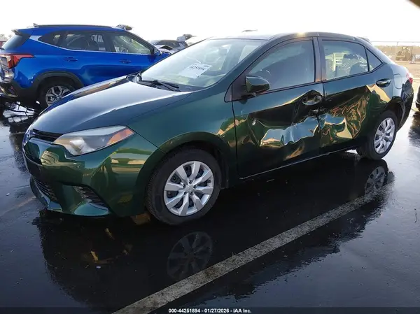 5YFBURHE4GP388898 2016 TOYOTA COROLLA - Image 2