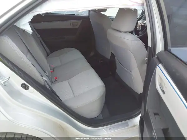 5YFBURHE4GP389047 2016 TOYOTA COROLLA - Image 8