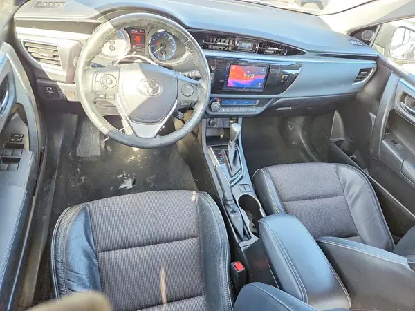 5YFBURHE4GP400242 2016 TOYOTA COROLLA - Image 8