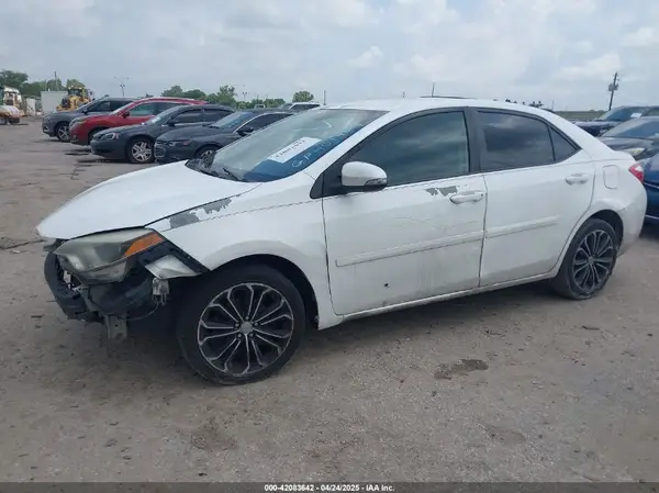 5YFBURHE4GP401469 2016 TOYOTA COROLLA - Image 2