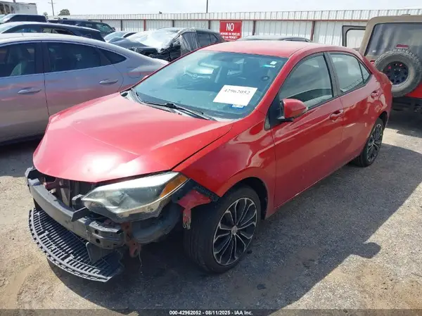 5YFBURHE4GP405182 2016 TOYOTA COROLLA - Image 2
