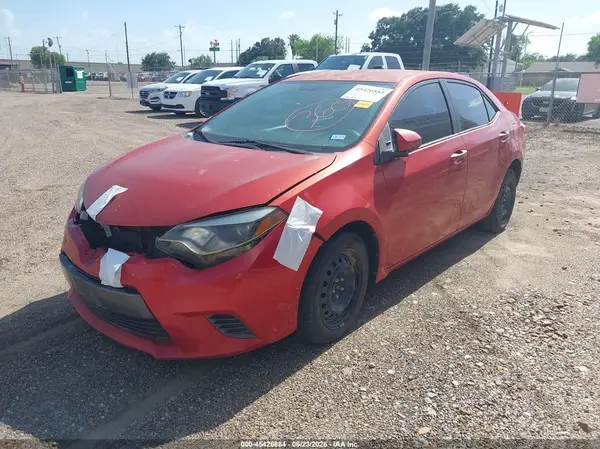 5YFBURHE4GP406137 2016 TOYOTA COROLLA - Image 2
