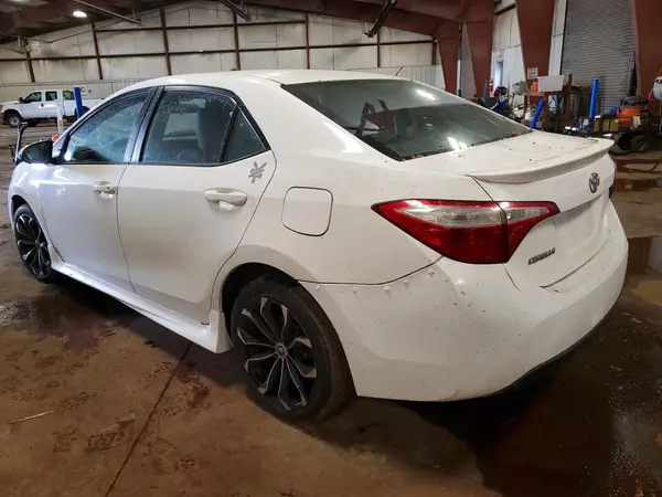 5YFBURHE4GP410026 2016 TOYOTA COROLLA - Image 2