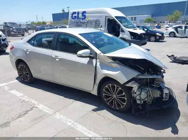 5YFBURHE4GP410981 2016 TOYOTA COROLLA - Image 1