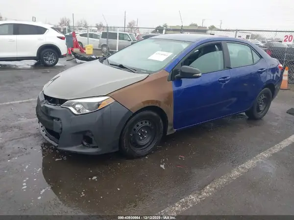 5YFBURHE4GP415808 2016 TOYOTA COROLLA - Image 2