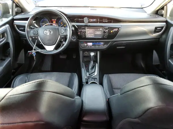 5YFBURHE4GP419101 2016 TOYOTA COROLLA - Image 8