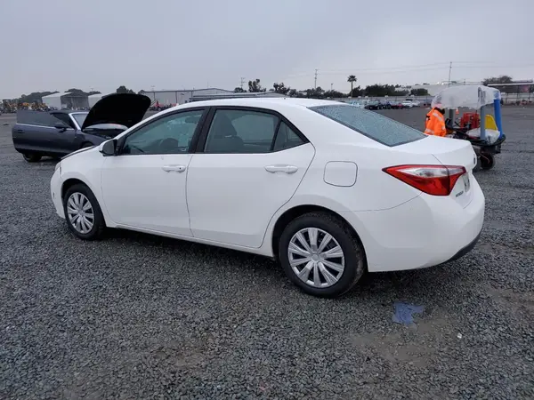 5YFBURHE4GP420619 2016 TOYOTA COROLLA - Image 2