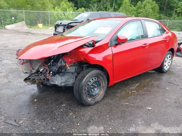 5YFBURHE4GP427067 2016 TOYOTA COROLLA - Image 2