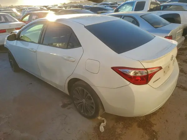 5YFBURHE4GP427666 2016 TOYOTA COROLLA - Image 2