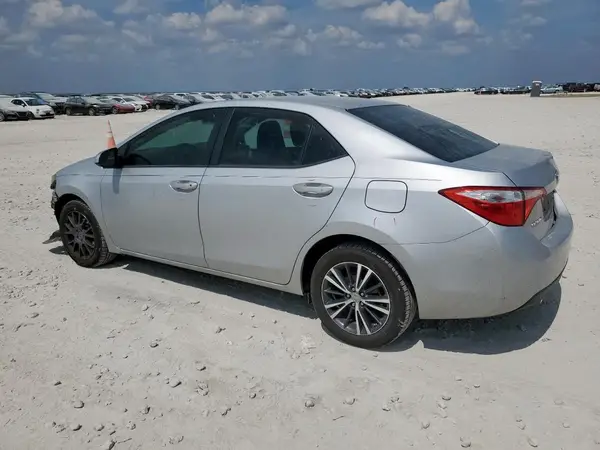 5YFBURHE4GP435234 2016 TOYOTA COROLLA - Image 2