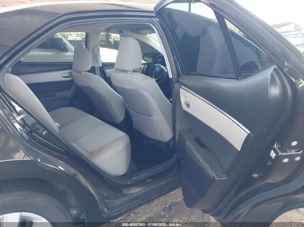 5YFBURHE4GP440675 2016 TOYOTA COROLLA - Image 8