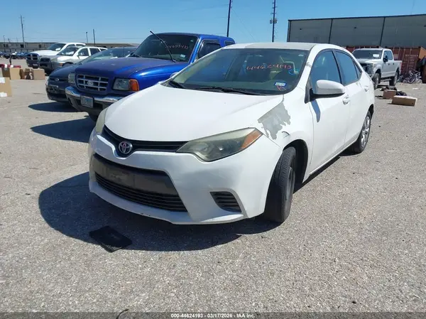 5YFBURHE4GP442197 2016 TOYOTA COROLLA - Image 2