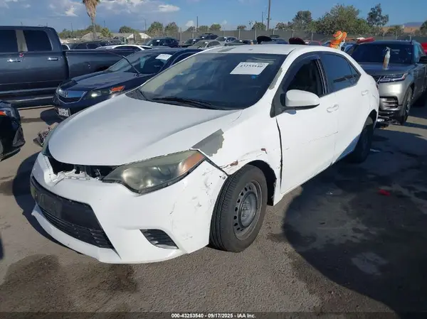 5YFBURHE4GP448534 2016 TOYOTA COROLLA - Image 2