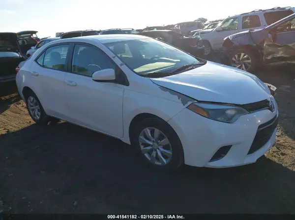 5YFBURHE4GP451224 2016 TOYOTA COROLLA - Image 1