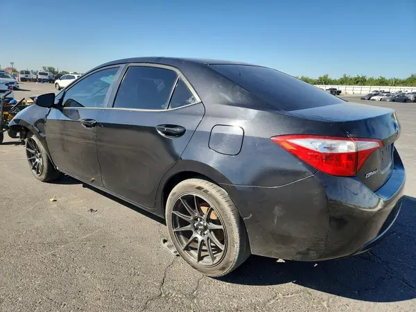5YFBURHE4GP459016 2016 TOYOTA COROLLA - Image 2