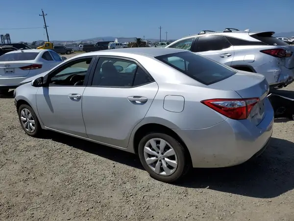 5YFBURHE4GP460229 2016 TOYOTA COROLLA - Image 2
