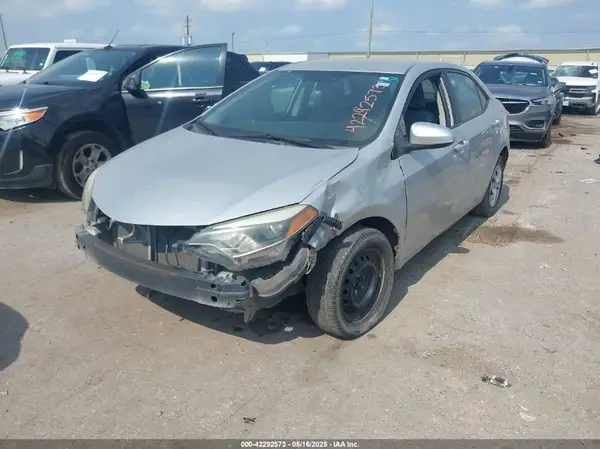 5YFBURHE4GP463874 2016 TOYOTA COROLLA - Image 2