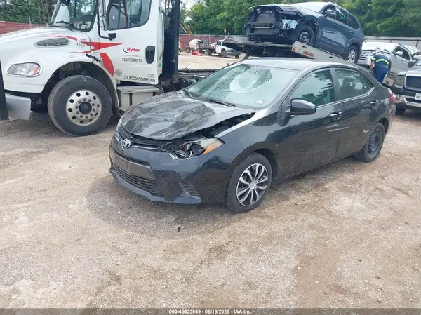 5YFBURHE4GP469450 2016 TOYOTA COROLLA - Image 2