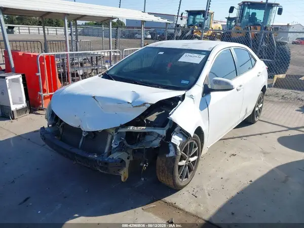 5YFBURHE4GP472896 2016 TOYOTA COROLLA - Image 2