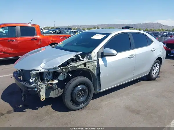 5YFBURHE4GP478942 2016 TOYOTA COROLLA - Image 2
