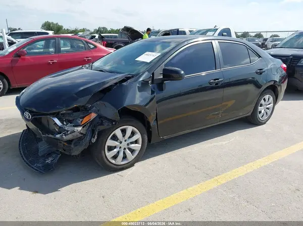 5YFBURHE4GP481131 2016 TOYOTA COROLLA - Image 2