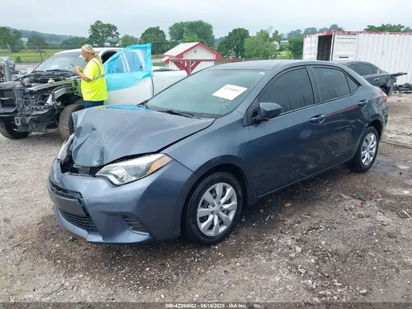 5YFBURHE4GP481680 2016 TOYOTA COROLLA - Image 2