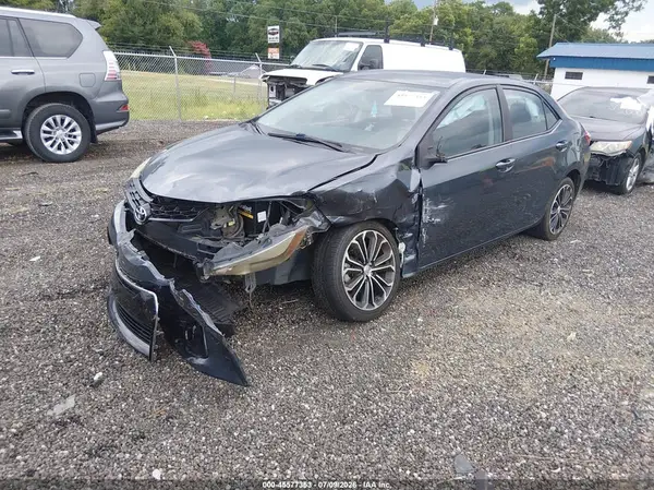 5YFBURHE4GP482361 2016 TOYOTA COROLLA - Image 2