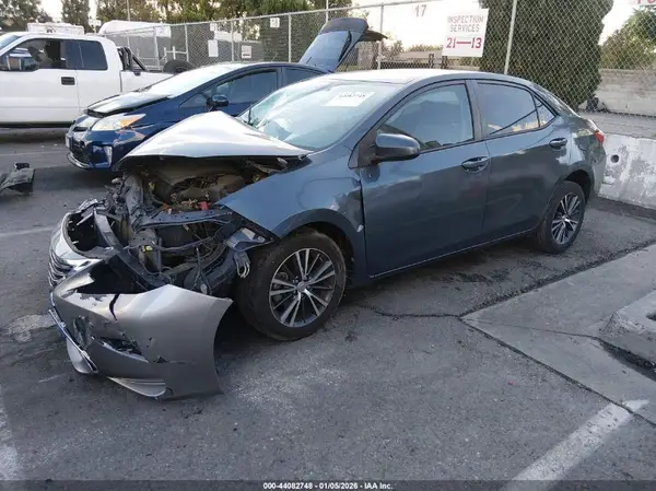 5YFBURHE4GP485793 2016 TOYOTA COROLLA - Image 2