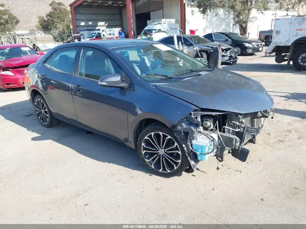 5YFBURHE4GP486247 2016 TOYOTA COROLLA - Image 1