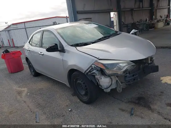 5YFBURHE4GP486538 2016 TOYOTA COROLLA - Image 1
