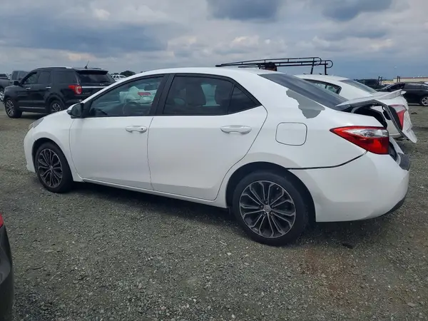 5YFBURHE4GP488855 2016 TOYOTA COROLLA - Image 2