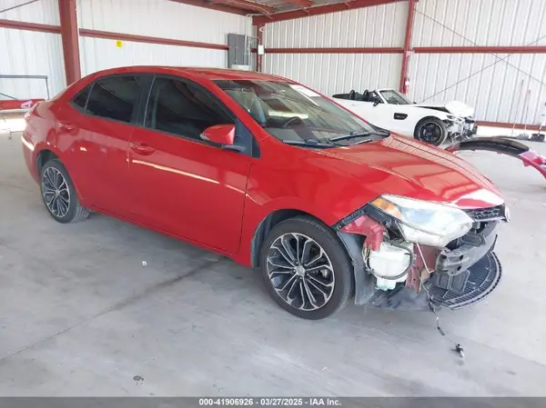 5YFBURHE4GP489925 2016 TOYOTA COROLLA - Image 1