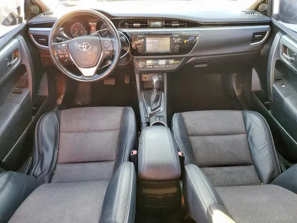 5YFBURHE4GP500020 2016 TOYOTA COROLLA - Image 8