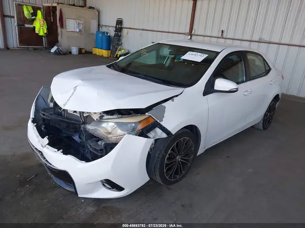 5YFBURHE4GP508148 2016 TOYOTA COROLLA - Image 2