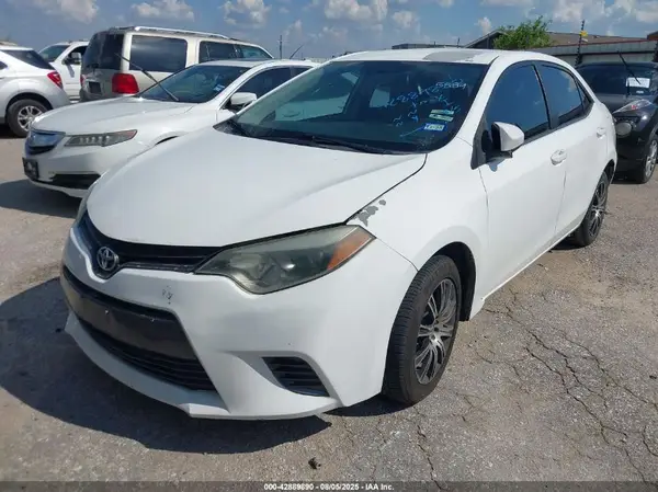 5YFBURHE4GP515889 2016 TOYOTA COROLLA - Image 2