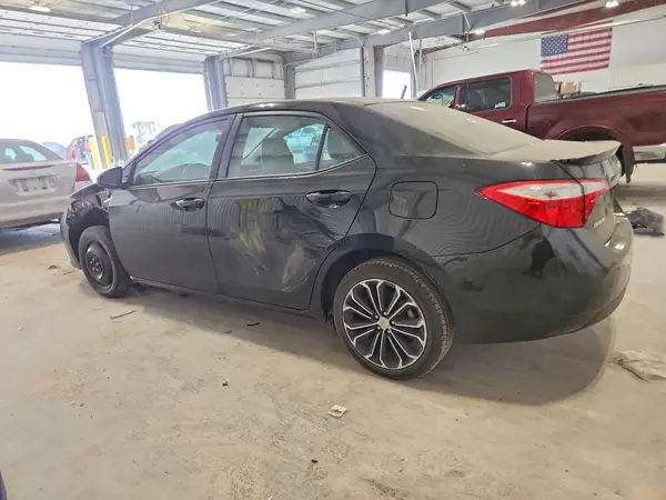 5YFBURHE4GP516721 2016 TOYOTA COROLLA - Image 2