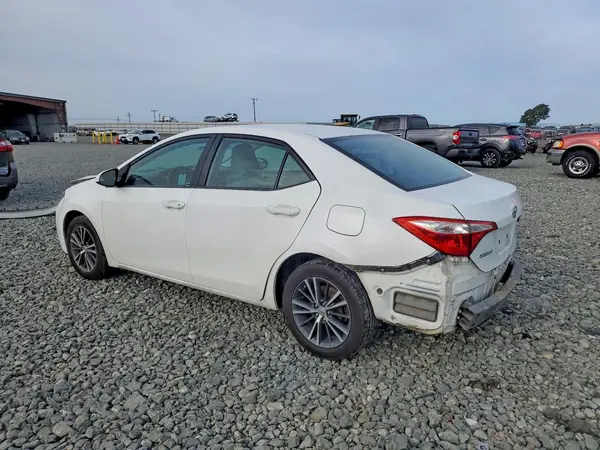 5YFBURHE4GP518033 2016 TOYOTA COROLLA - Image 2