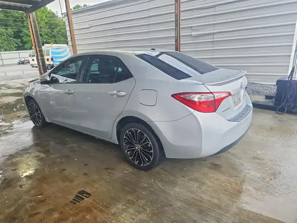 5YFBURHE4GP523622 2016 TOYOTA COROLLA - Image 2
