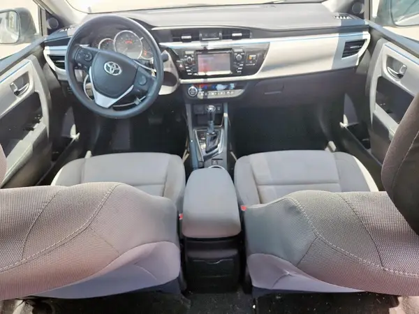 5YFBURHE4GP525757 2016 TOYOTA COROLLA - Image 8