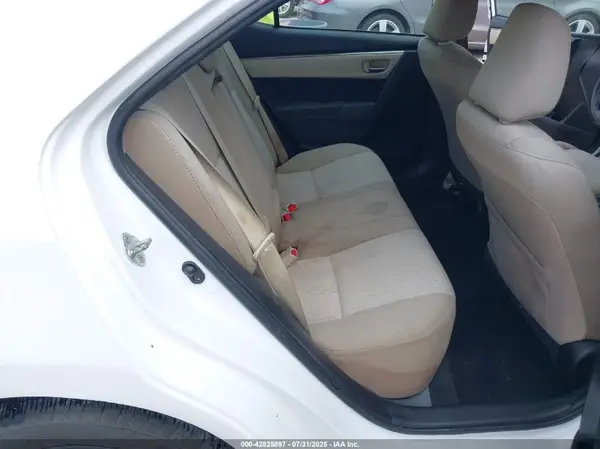 5YFBURHE4GP530909 2016 TOYOTA COROLLA - Image 8