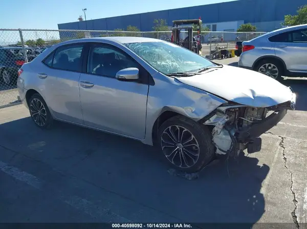5YFBURHE4GP540016 2016 TOYOTA COROLLA - Image 1